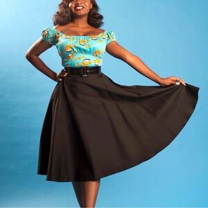 Pinup Couture PUG Black Doris Swing Skirt Size M NWT